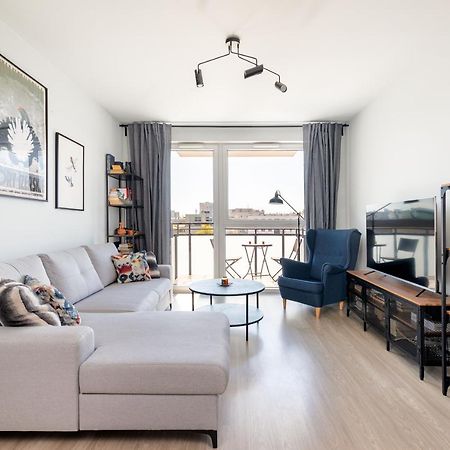 Owsiana 9 - Modern Designed Apartment With Balcony By Noclegi Renters Warsawa Bagian luar foto